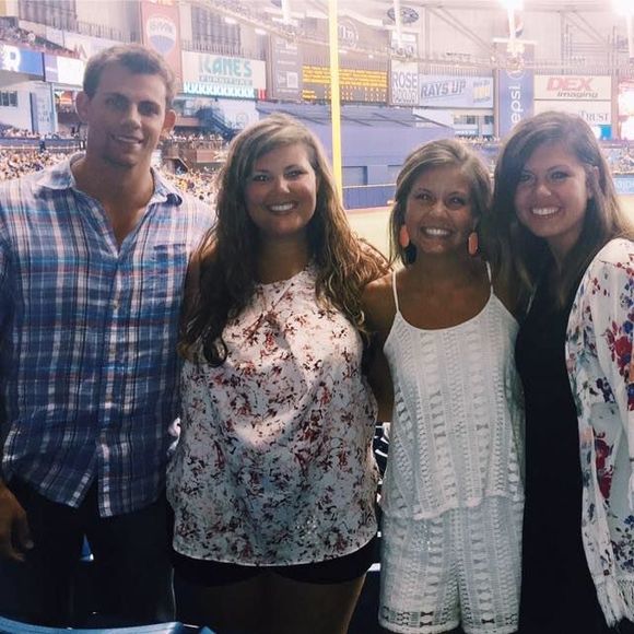 Meet your Posher, Josh - Picture 1 of 1